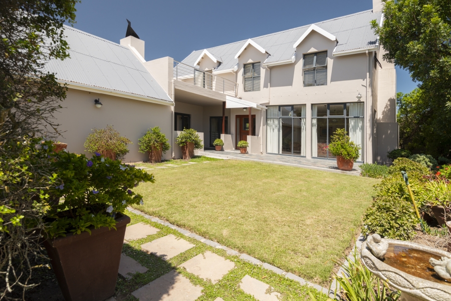 3 Bedroom Property for Sale in Myburgh Park Western Cape